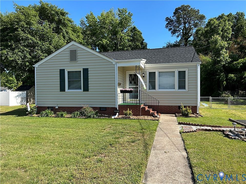 1st image of 2905 Irisdale Ave