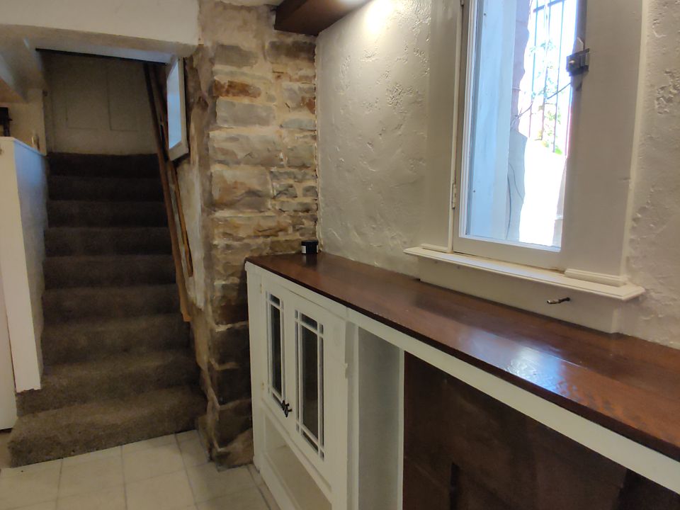 entrance to living room