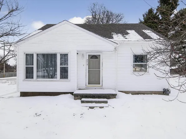 2318 Westminster Blvd, Jackson, MI 49202