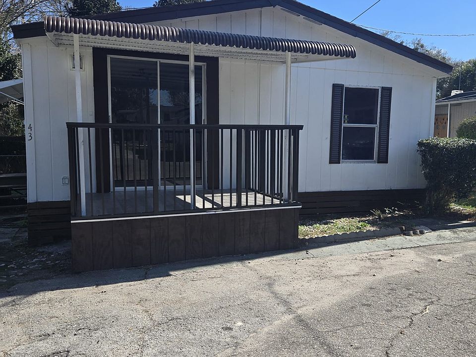 1st image of 17 SE 20th Ct