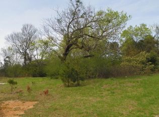 255 County Road 64, Deatsville, AL 36022