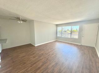 315 Gladys Ave APT 10, Long Beach, CA 90814