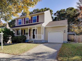 621 Sandy Ridge Dr, Glen Burnie, MD 21061