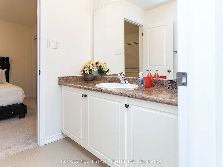 7869 Buckeye Cres — Photo 26