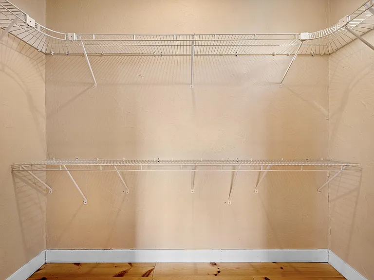 1543 S Tuscany Ct — Photo 17