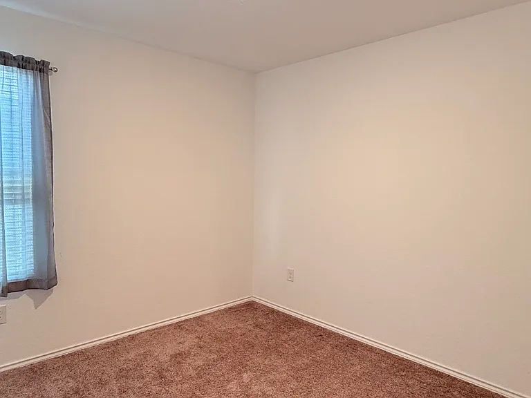 7707 Chancery Gate — Photo 13