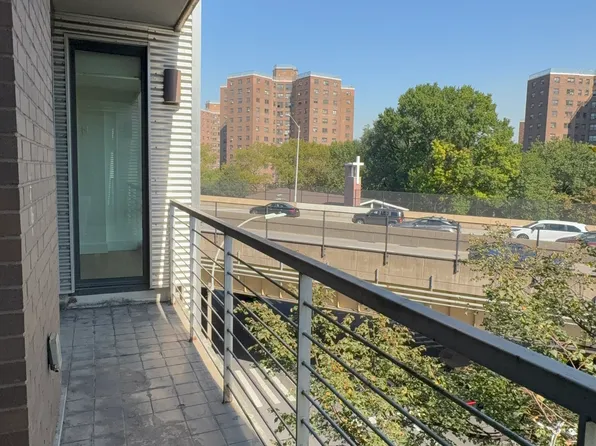 16 Duffield Street image 9 of 10