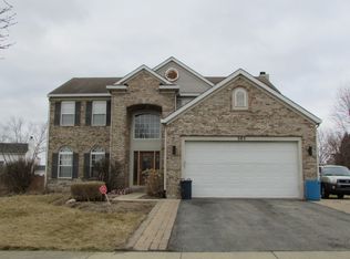 505 Rosebush Ln, Oswego, IL 60543