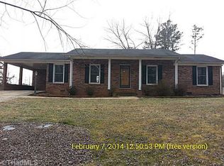 458 Jacob St, Dobson, NC 27017