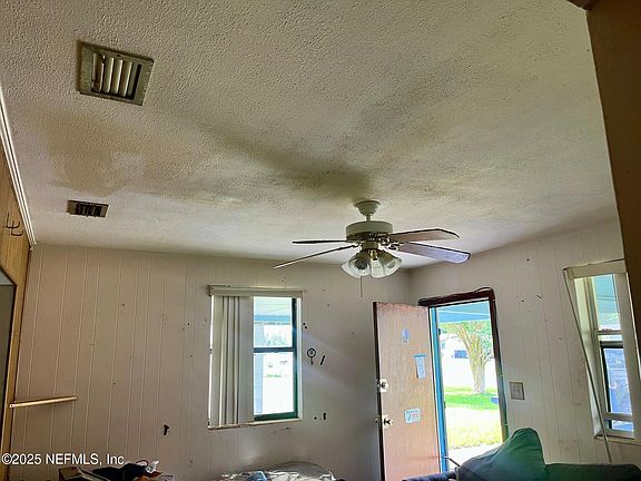 5th image of 6239 CLARET Drive