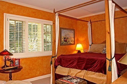 3rd image of 16771 Encino Hills Dr
