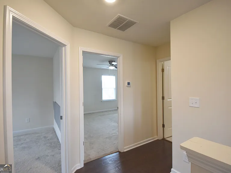 421 Southbridge Pass — Photo 41