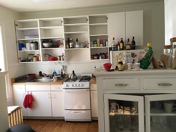 5th image of 5000 N Winchester Ave APT 1