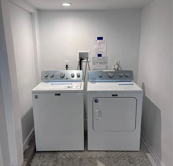 26 Elizabeth St #1 — Photo 15