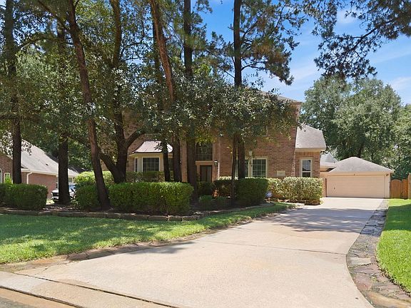 3rd image of 163 Bristol Bend Cir