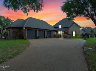203 Evangeline Walk, Bossier City, LA 71111
