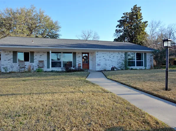 2120 Oaklawn Dr, Stephenville, TX 76401