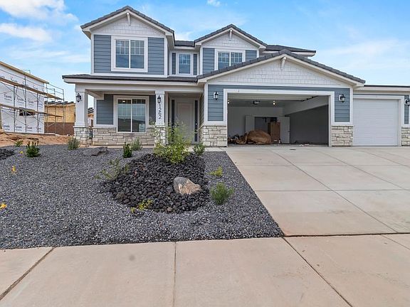 2nd image of 1262 E Daylily Dr