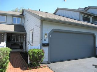 57 Parkington Cir, East Syracuse, NY 13057
