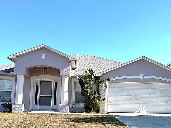 2nd image of 1528 Koltenborn Rd