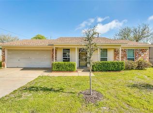 205 Malone Ave, Crowley, TX 76036