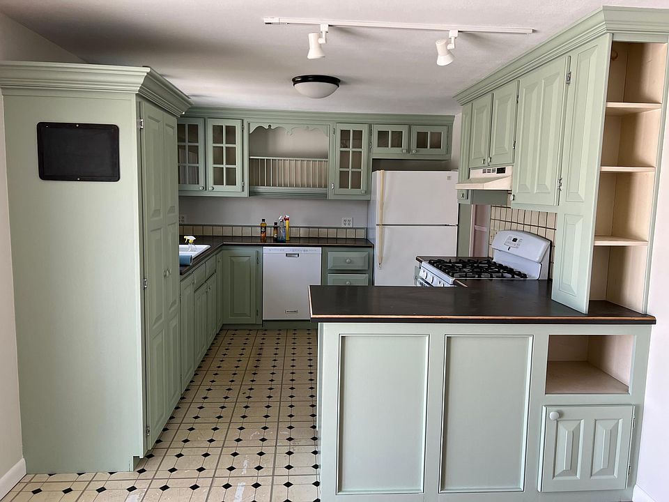 46 Remicks Ln, Kittery, ME 03904 Zillow