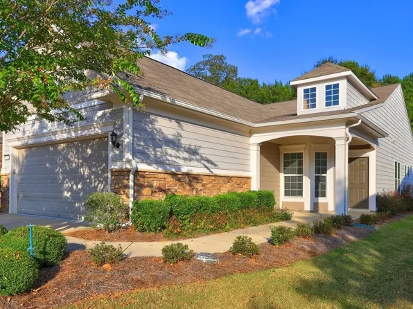 508 Beautyberry Dr, Griffin, GA 30223