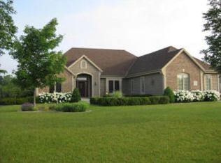 W155S7626 Rain Tree Ct, Muskego, WI 53150