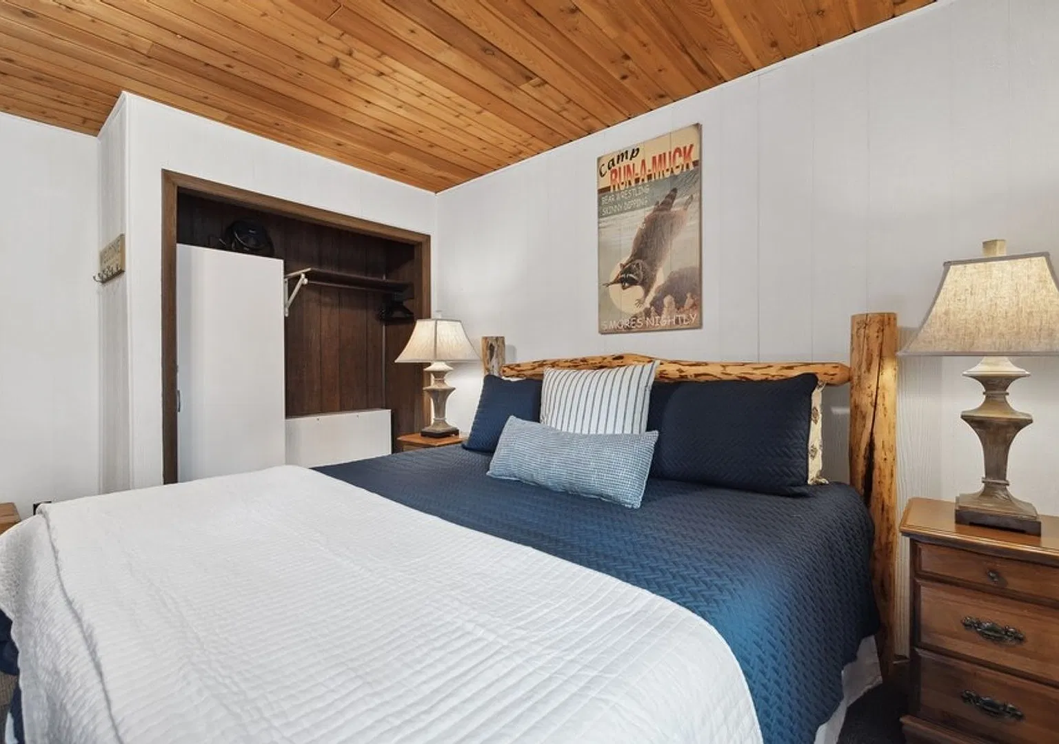 1 Bedroom, 1 Bath Condo on Whitefish Lake — Photo 3