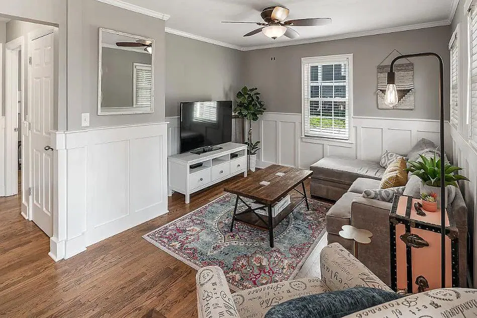 3 bed, 1500 sqft, $2,900 — Photo 2
