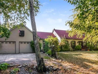 113 Kuehn Rd, Ashaway, RI, 02804