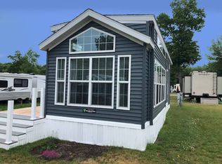 1 Seacoast Ln, Old Orchard Beach, ME 04064