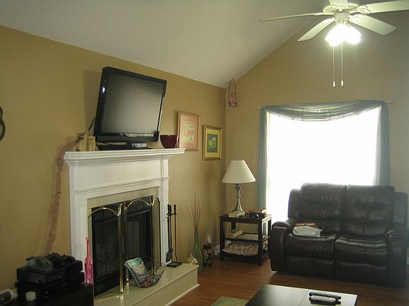 5th image of 107 Alanwood Ct