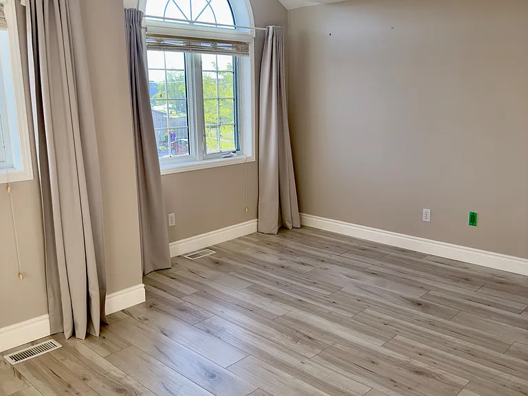 908 Copper Leaf Cres — Photo 21