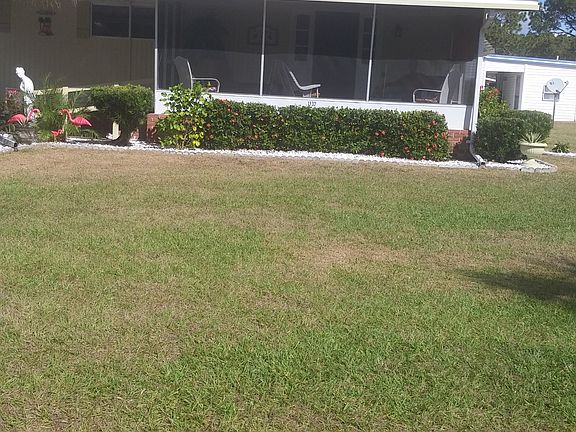 2nd image of 1132 Belmont Cir