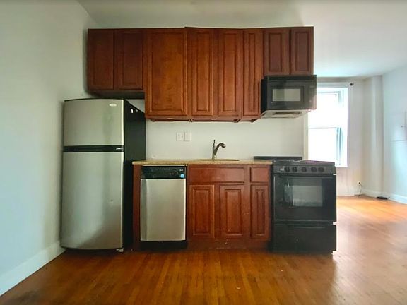 3rd image of 1512 N 17th St #2B