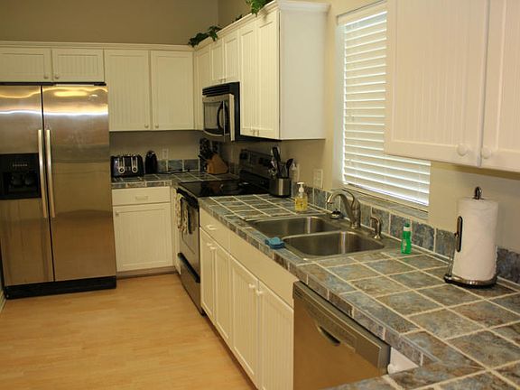 5th image of 3021 S 11th St Suite 16