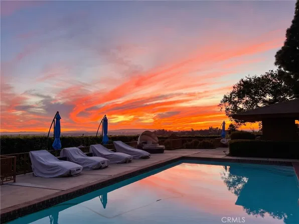 540 Reposado Dr, La Habra Heights, CA 90631