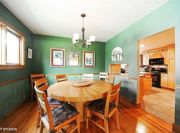 5th image of 1365 Oakwood Ave