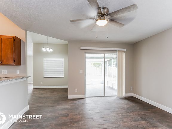 4th image of 12223 Shady Forest Dr