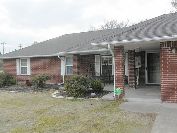 5th image of 1400 Van Dr