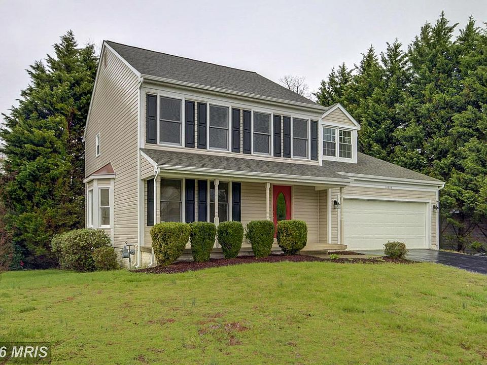 1st image of 10309 Bedford Ct