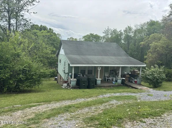576 Woodlawn Ave, Newport, TN 37821