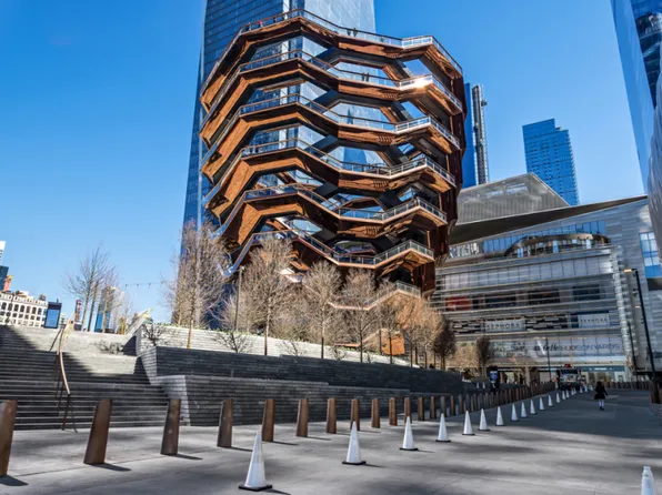 15 Hudson Yards image 21 of 21