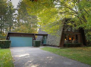 7380 Pine Brook Dr, Augusta, MI 49012
