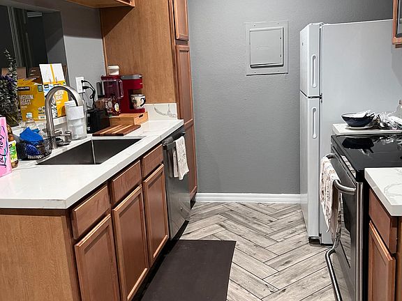 5th image of 1345 Cabrillo Park Dr APT K14