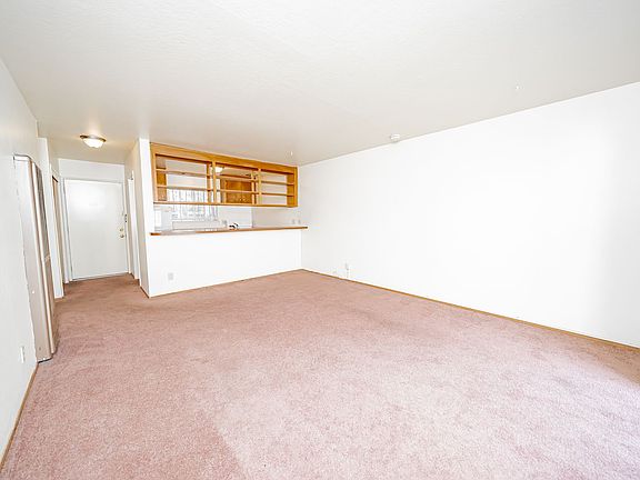 2nd image of 36 Moss Ave #10