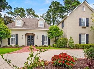 84 Longwood Dr, Mandeville, LA 70471