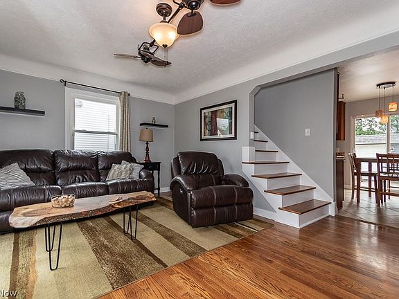 4th image of 30220 Mildred Dr