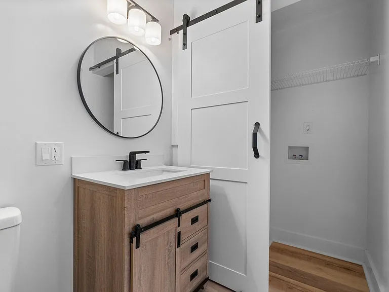 230 13th Avenue Pl NW #19 — Photo 17